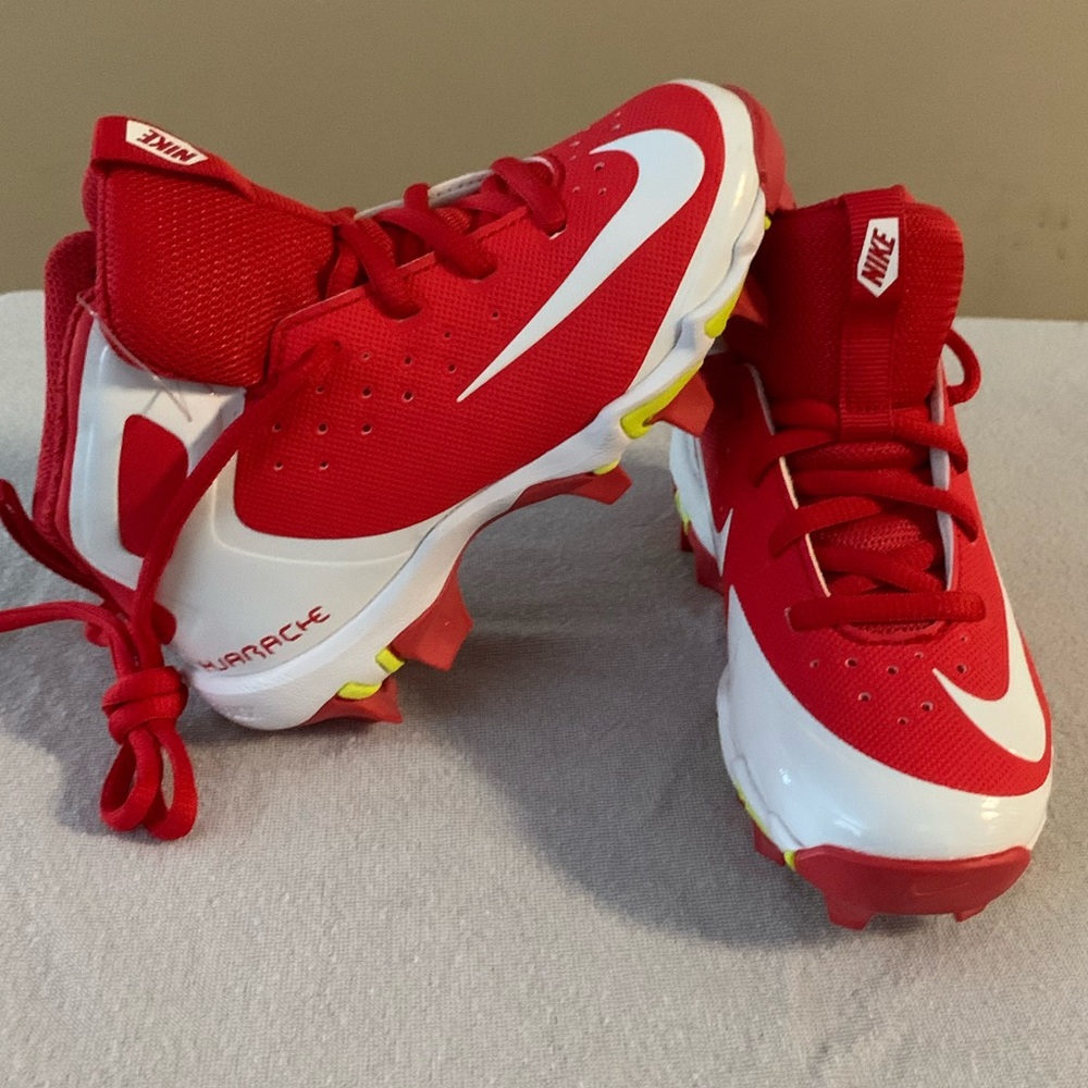 (Kids) Football Cleats, Nike Fastflex